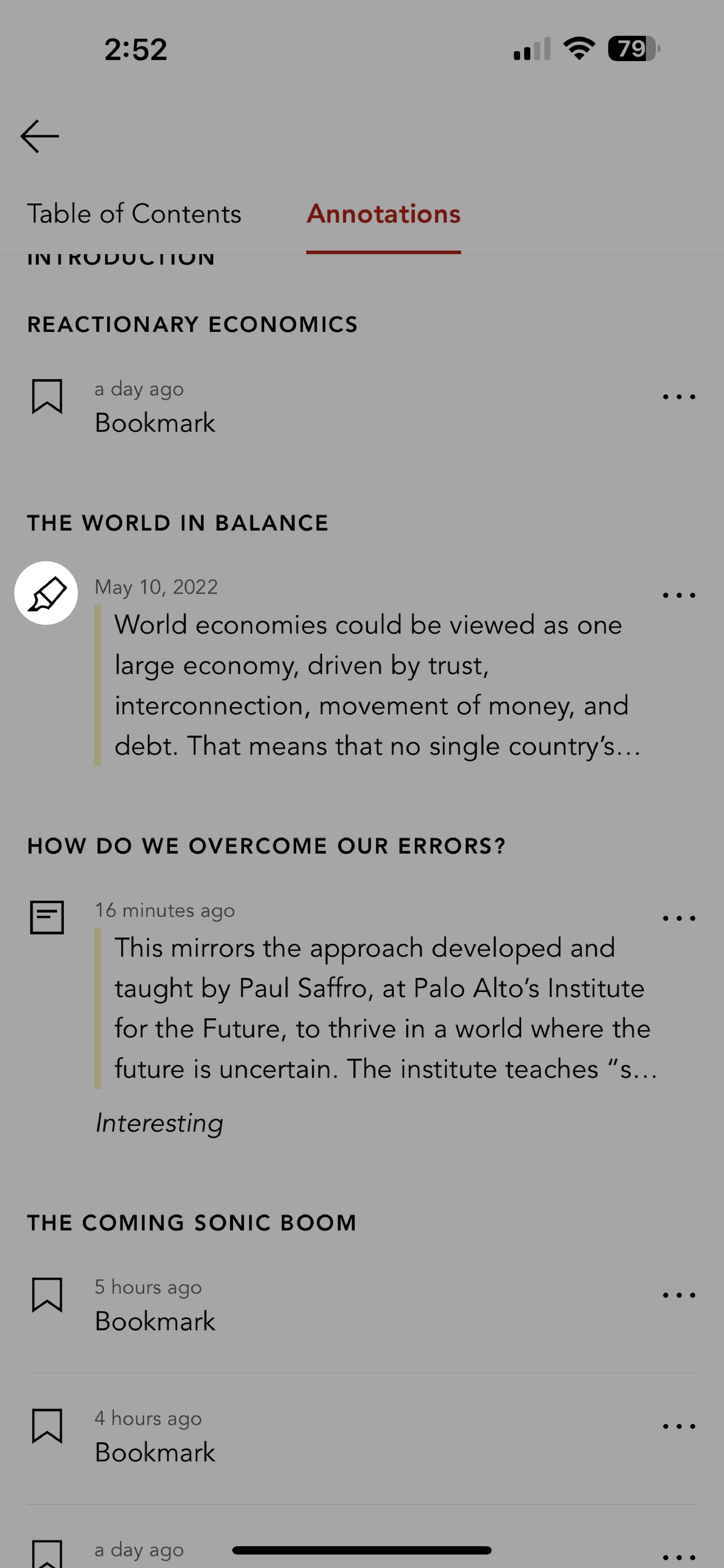 Vurgulama simgesi vurgulanmış olarak Kobo Books uygulaması Ek Açıklamalar sekmesi.